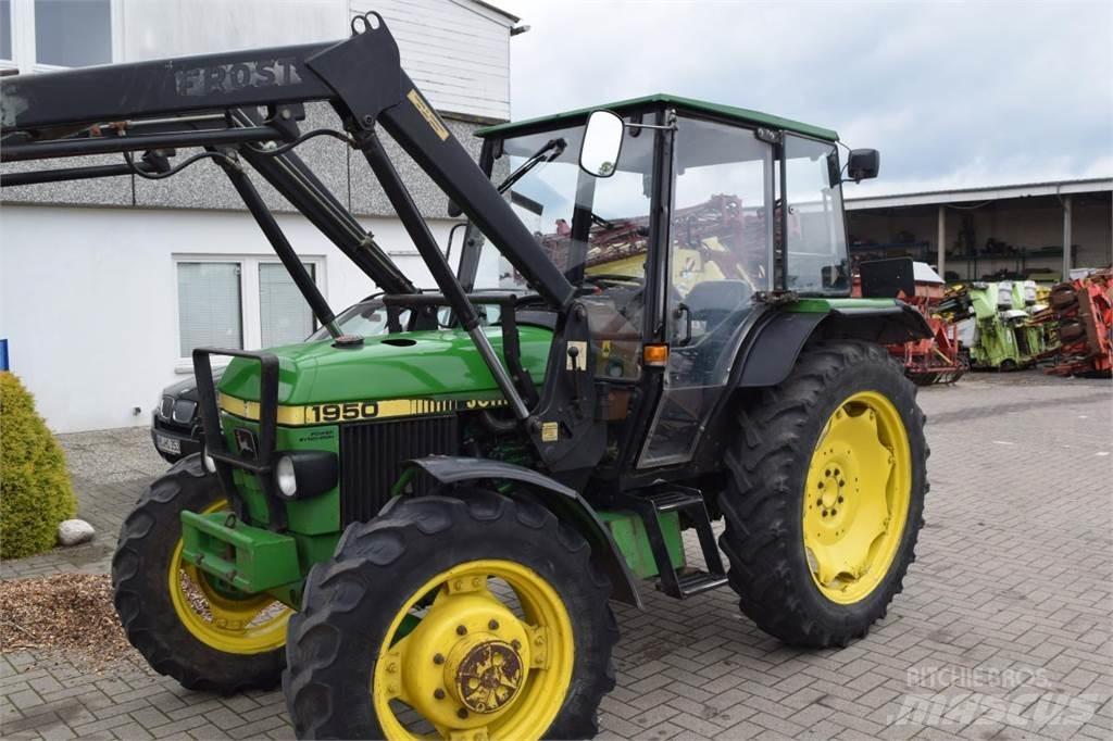 John Deere 1950 Traktorok