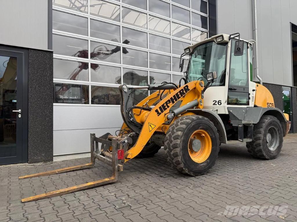 Liebherr L509 Gumikerekes homlokrakodók
