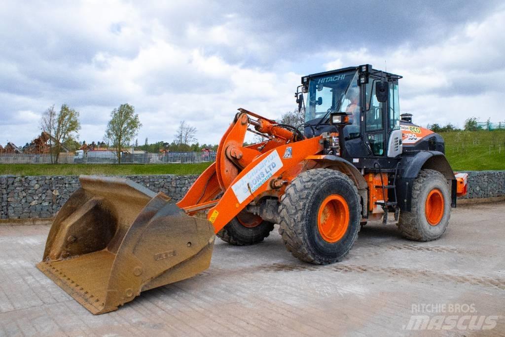Hitachi ZW150-6 Gumikerekes homlokrakodók