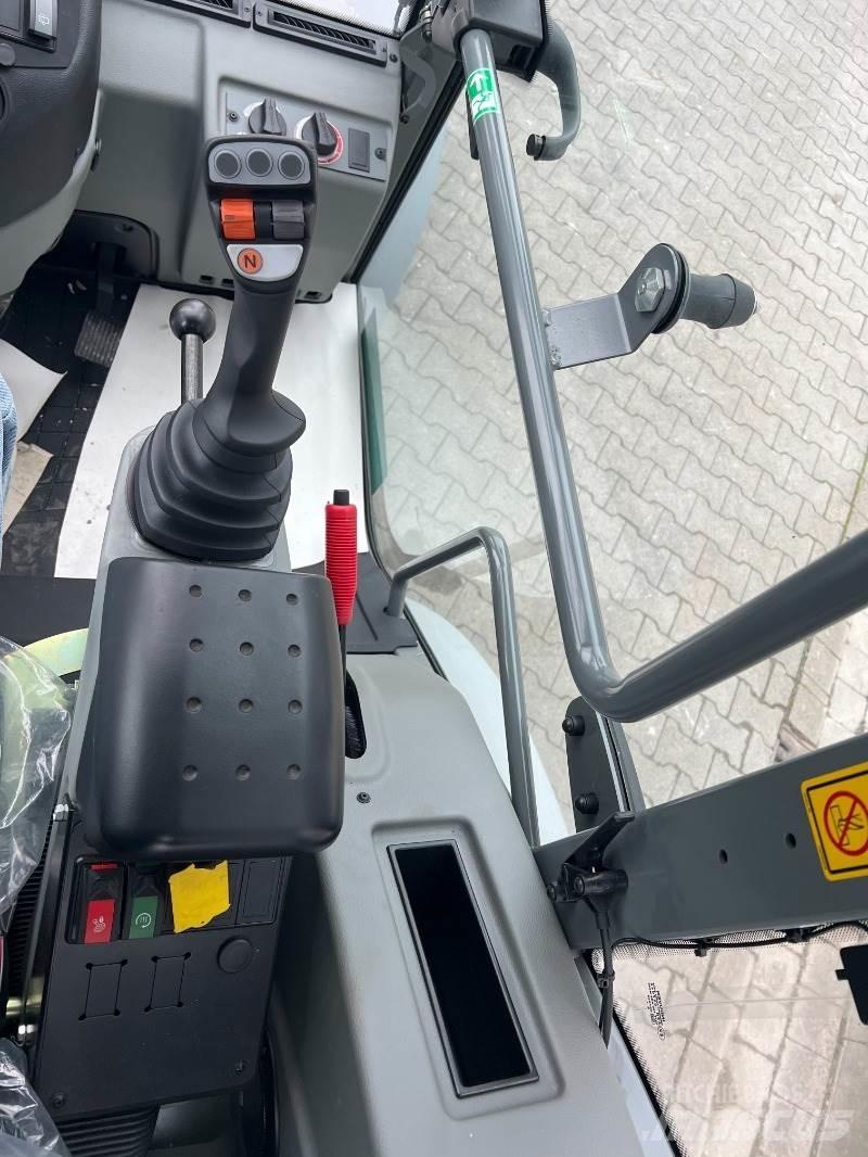 Kramer KL 43.8L Gumikerekes homlokrakodók