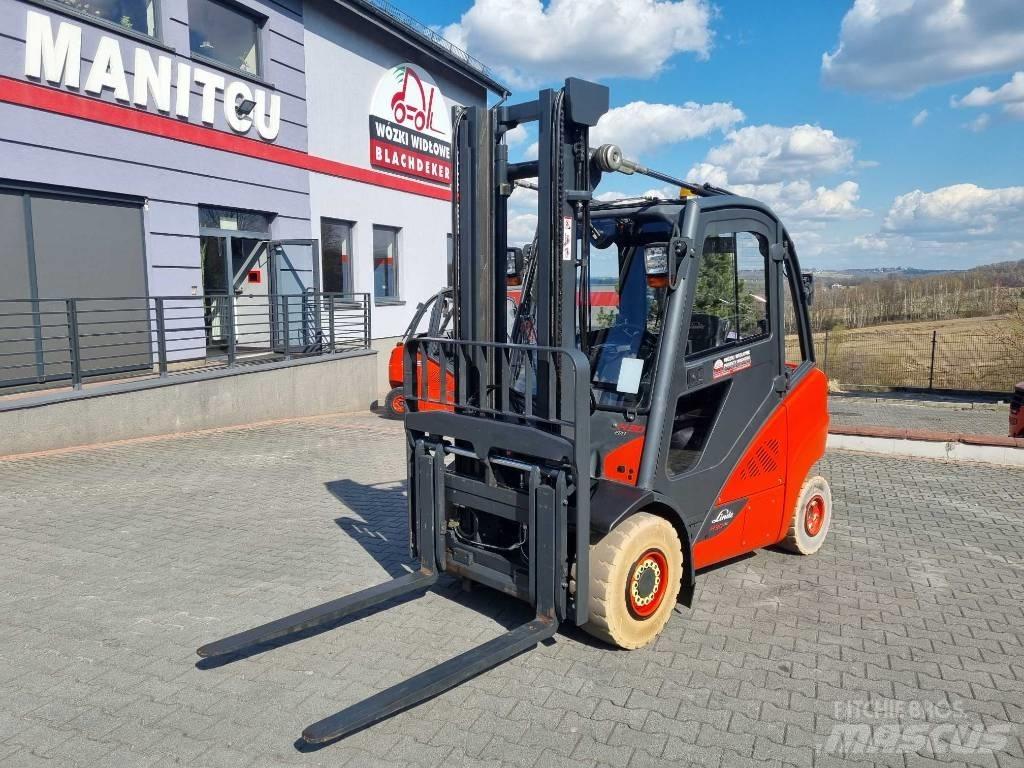 Linde H30T-02 Gázüzemű targoncák