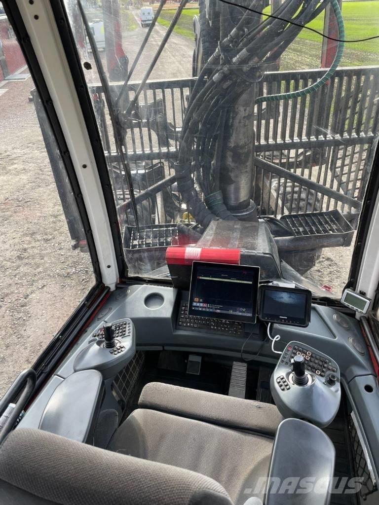 Komatsu 865 Kihordók