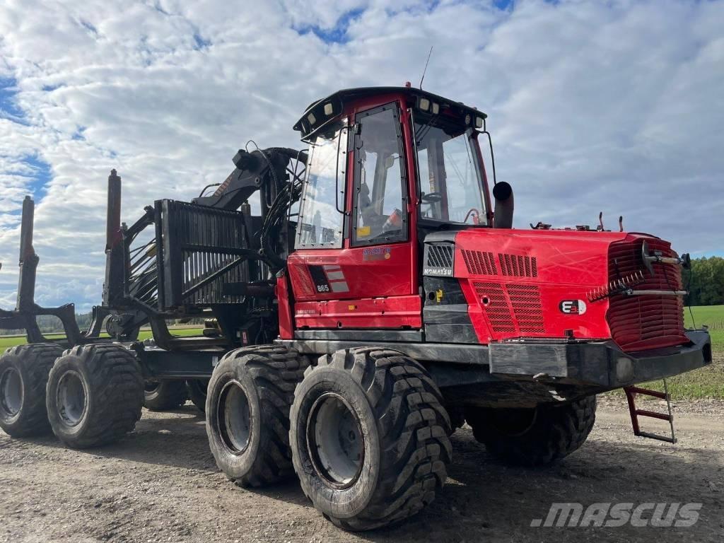 Komatsu 865 Kihordók