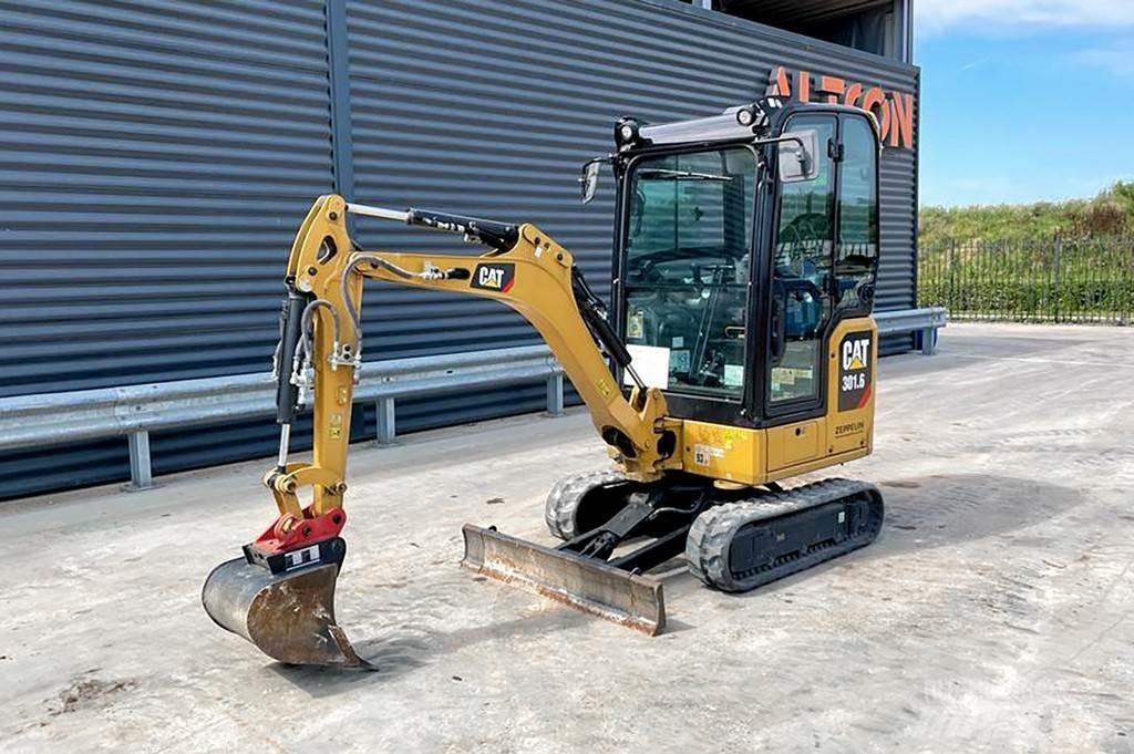 CAT 301.6-05 A Lánctalpas kotrók