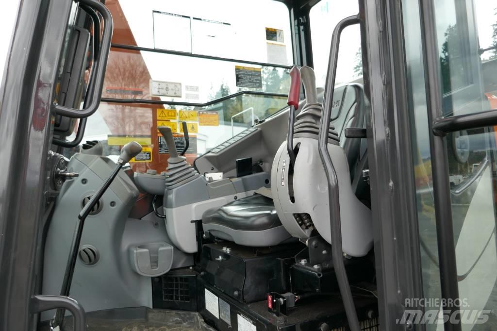 Hitachi ZX75UR-5B Lánctalpas kotrók