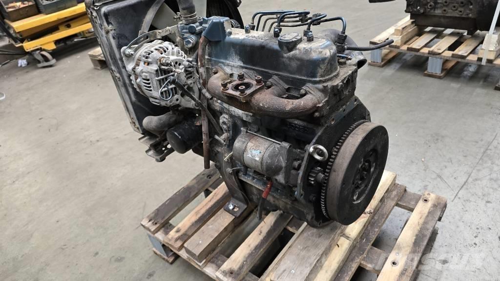 Kubota V1305-E Motorok