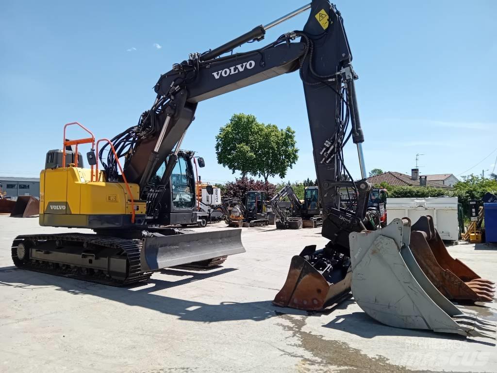 Volvo ECR 235 E Lánctalpas kotrók