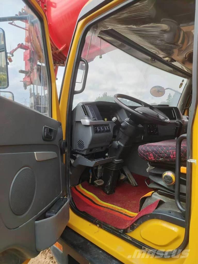 Sany STC1300C8 Terepdaruk