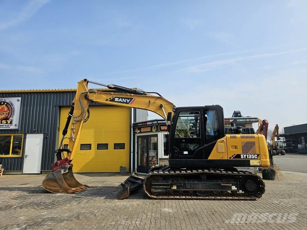 Sany SY135C Lánctalpas kotrók
