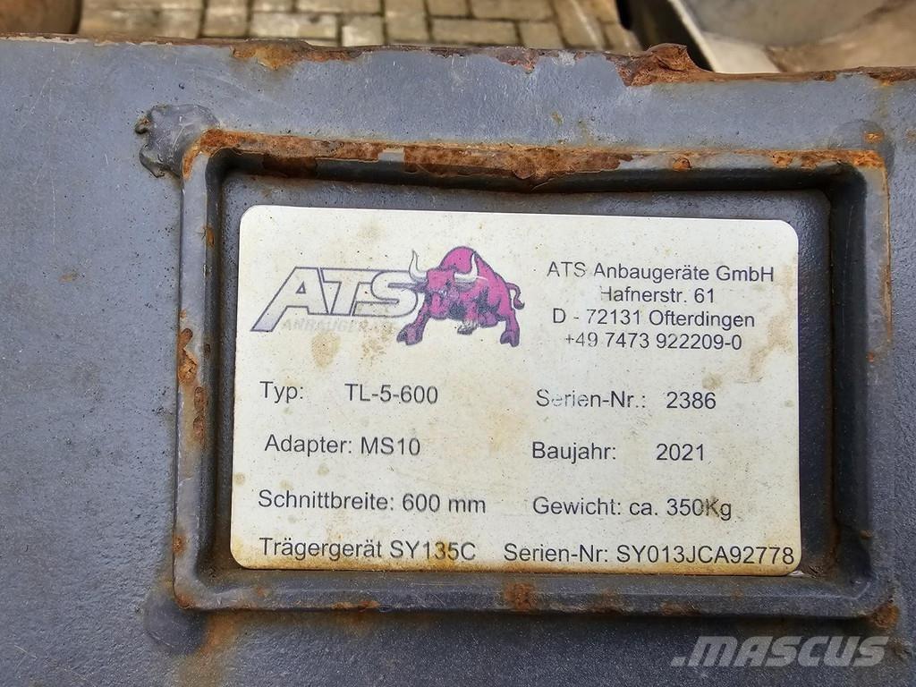 Sany SY135C Lánctalpas kotrók