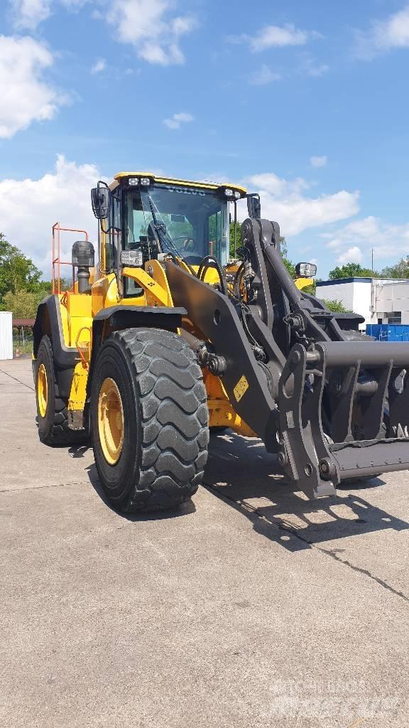 Volvo L 180 H Gumikerekes homlokrakodók