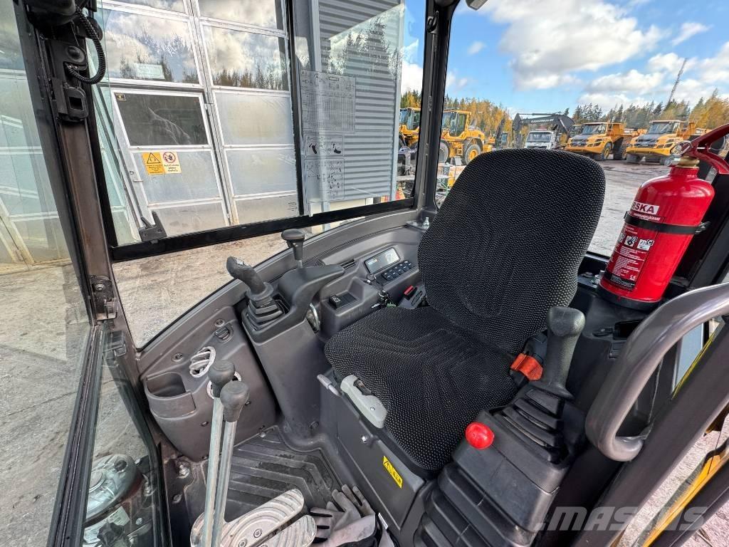 Volvo EC 18 E Mini kotrók < 7t