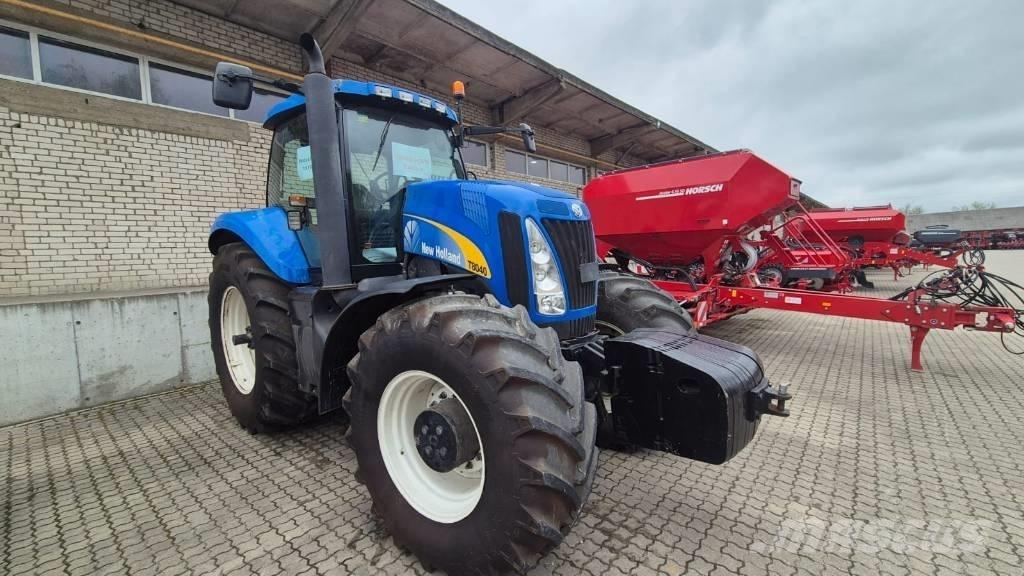 New Holland T 8040 Traktorok