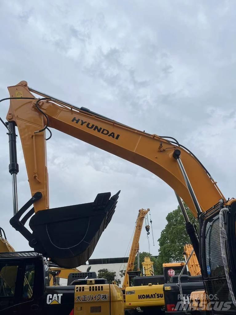 Hyundai R305LC-9S Lánctalpas kotrók