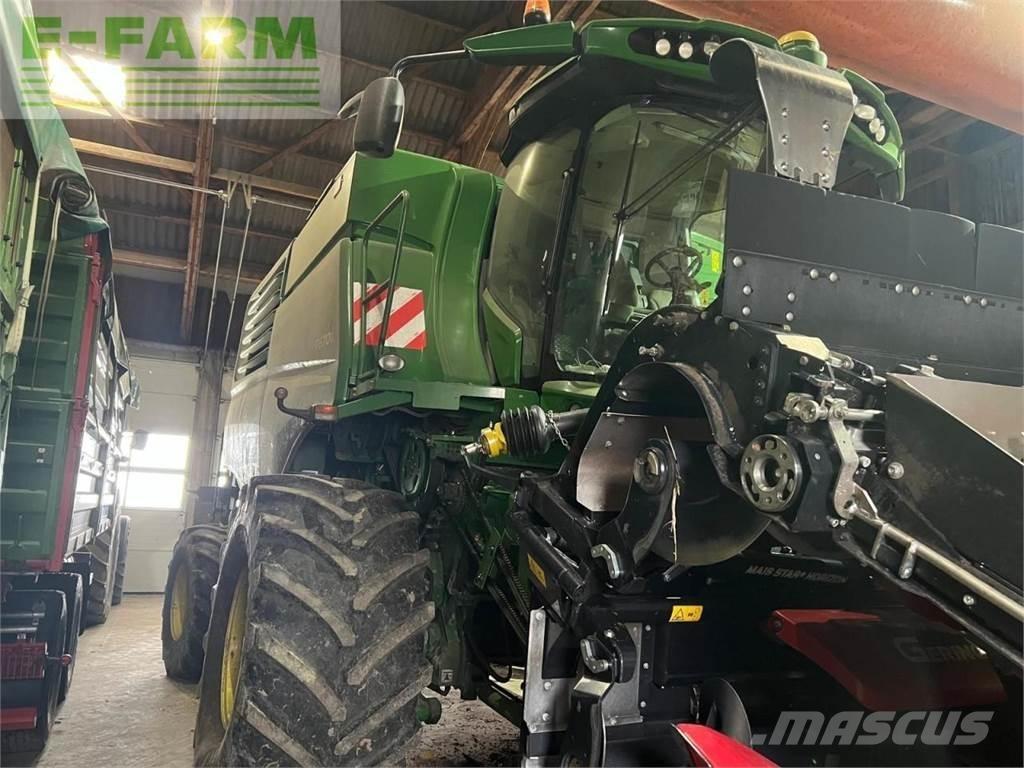 John Deere T670 Kombájnok