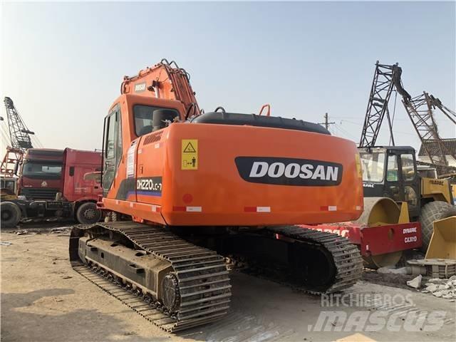 Doosan DH 220LC-7 Lánctalpas kotrók