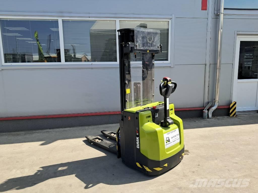 Clark SX 12 Elektromos targoncák
