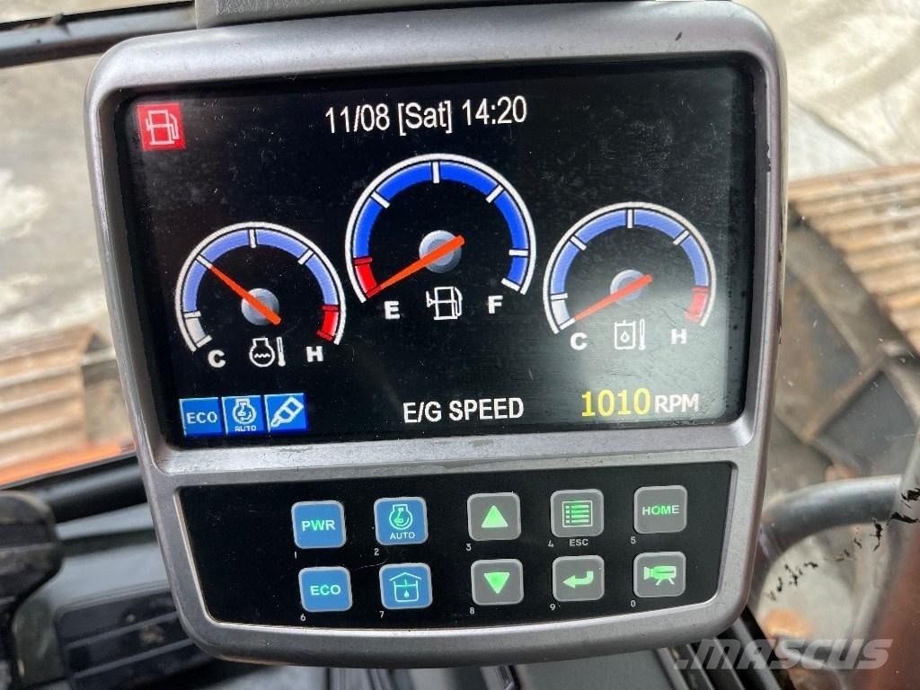 Doosan DX 225 LC-3 Lánctalpas kotrók