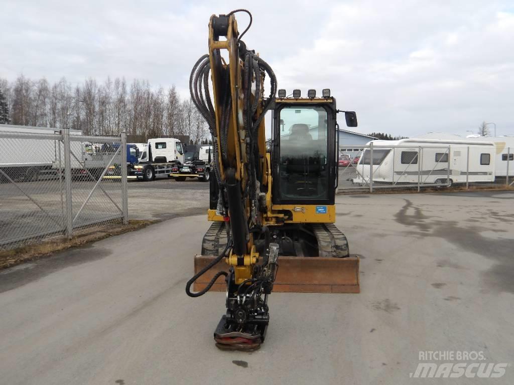 CAT 306 CR Mini kotrók < 7t