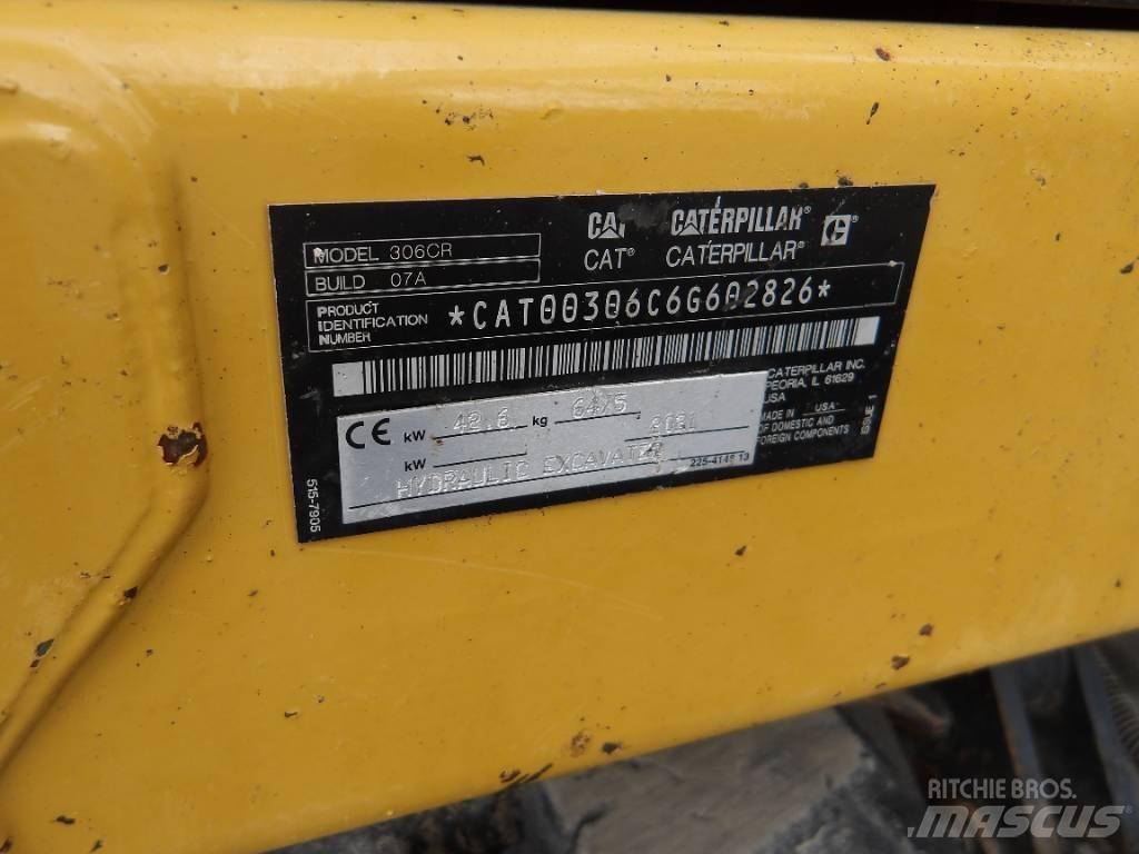 CAT 306 CR Mini kotrók < 7t