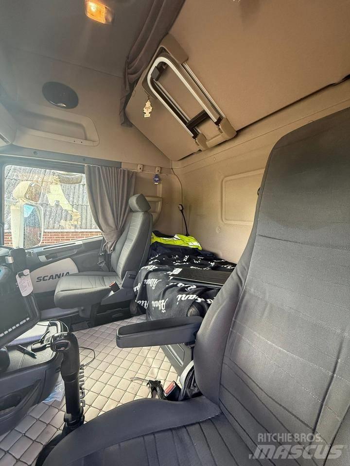 Scania R 620 Nyergesvontatók