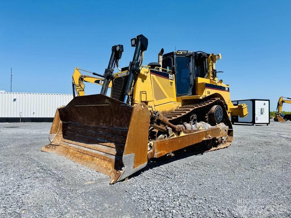 CAT D 8 T lánctalpas dózerek