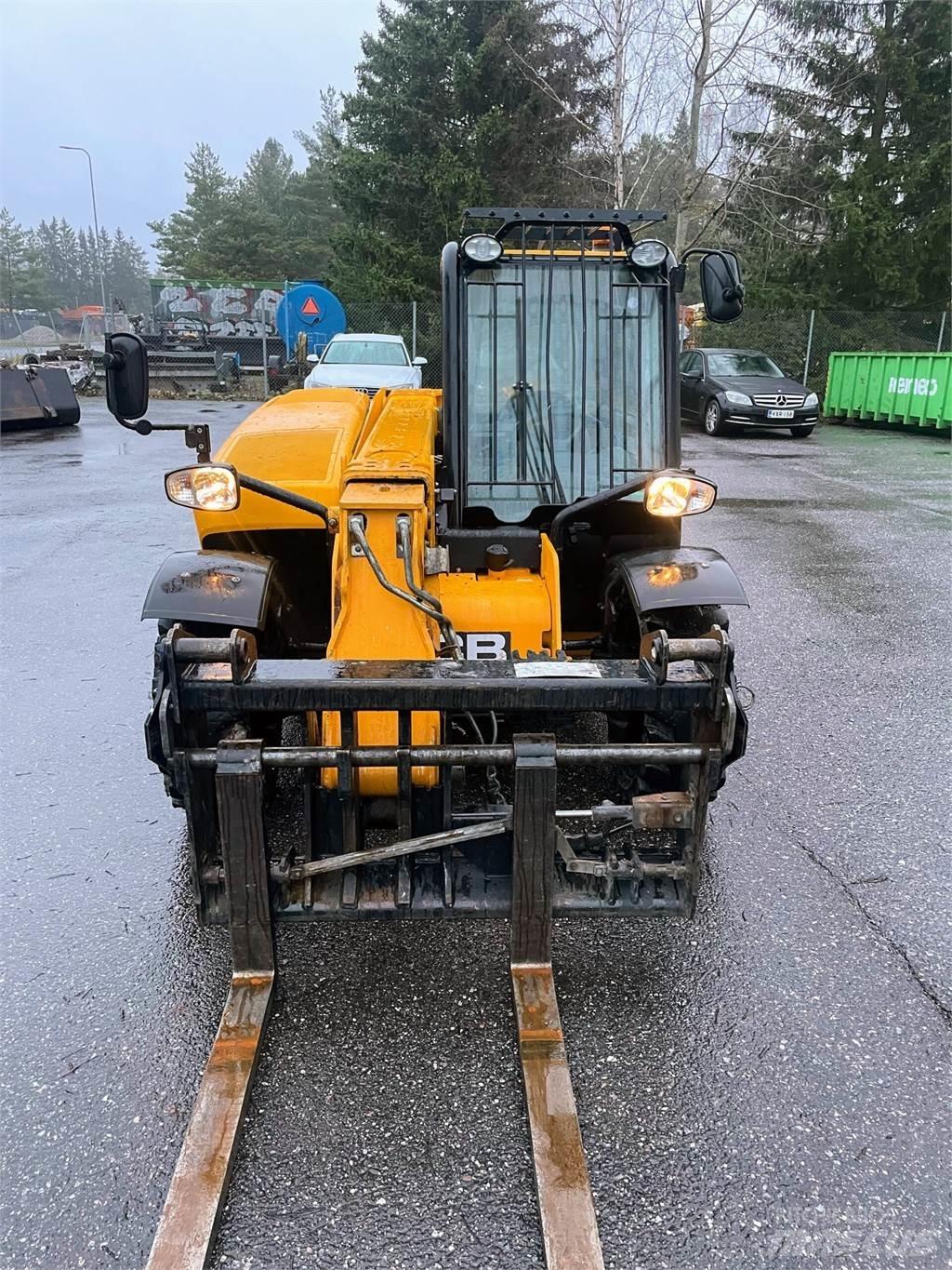 JCB 525-60T5 Teleszkópos rakodók