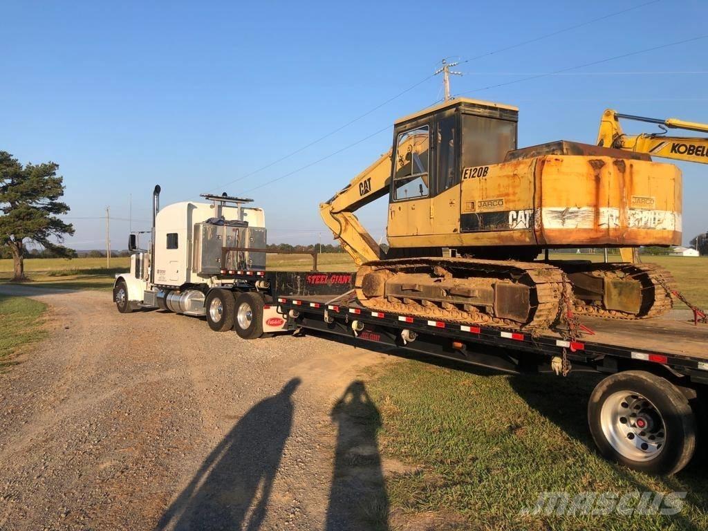 CAT E 120 B Lánctalpas kotrók