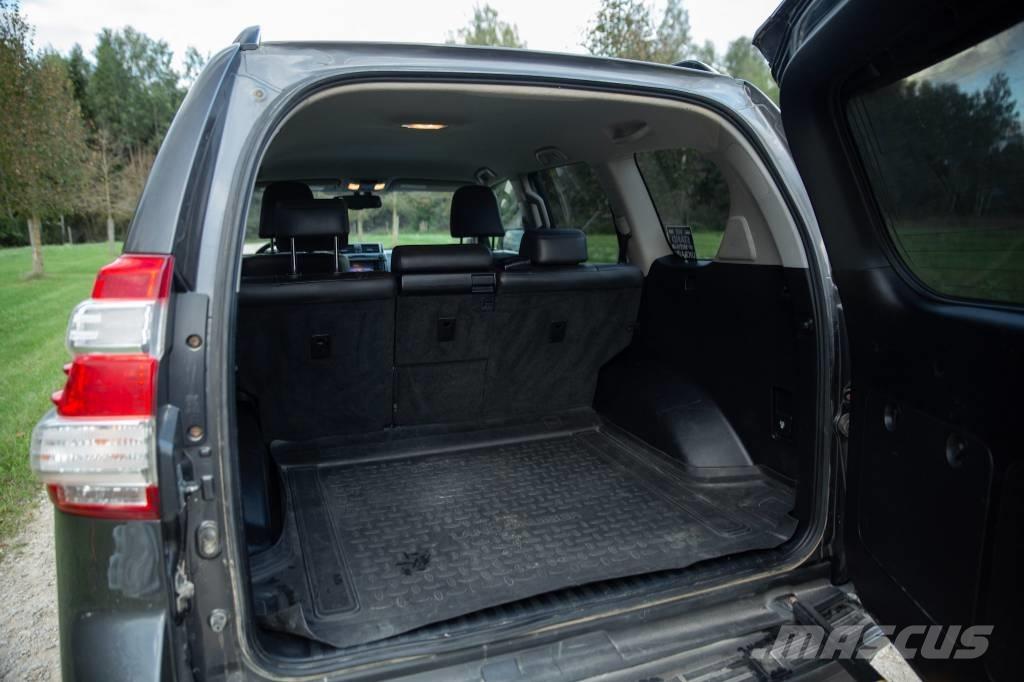 Toyota Landcruiser Kistehergépjárművek