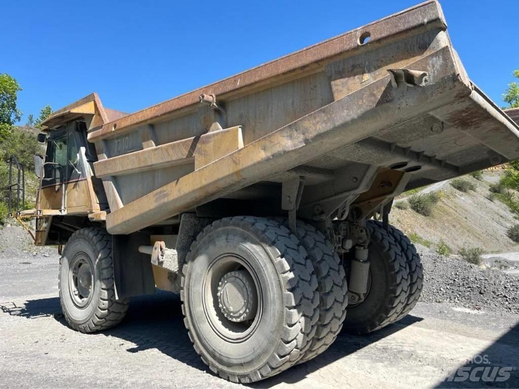 CAT 771D Nehézdömper