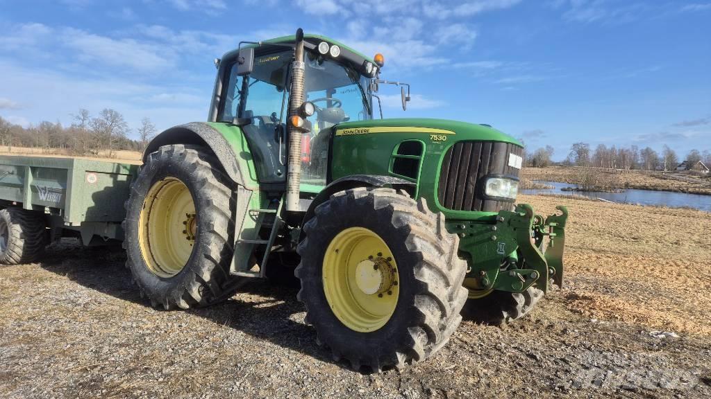 John Deere 7530 Traktorok