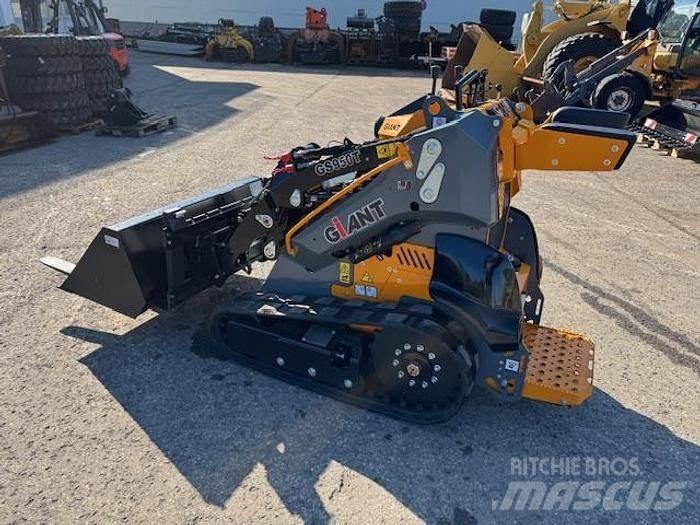 GiANT GS 950T Gumikerekes homlokrakodók