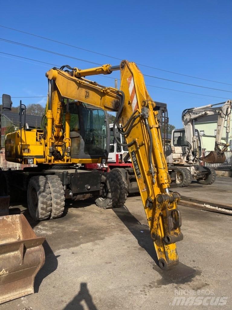 JCB JS 145 W Gumikerekes kotrók