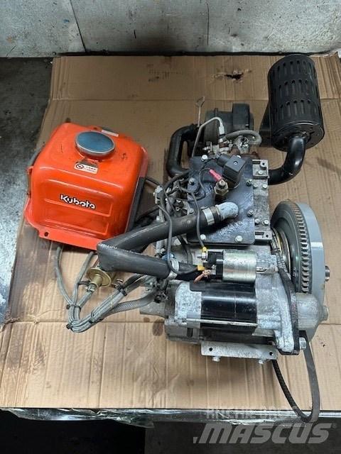 Kubota EA-300-E2 Motorok