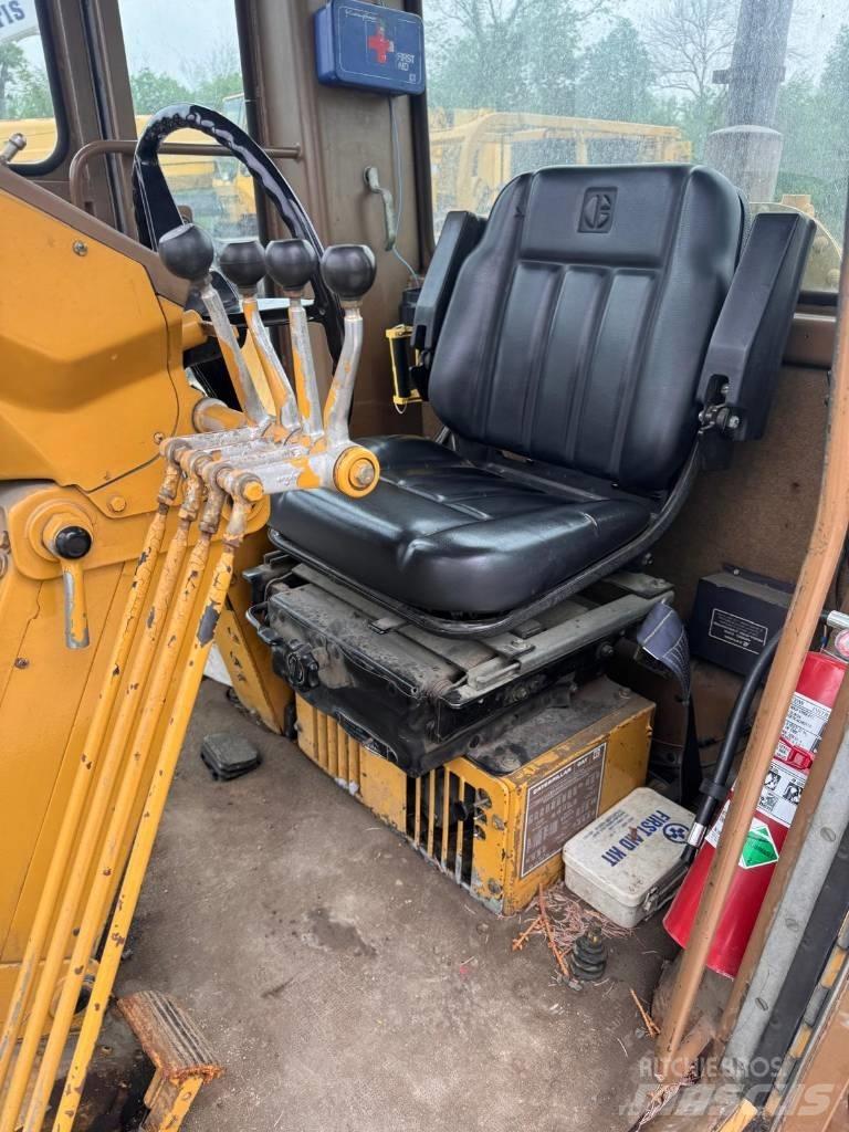 CAT 120 G Gréderek