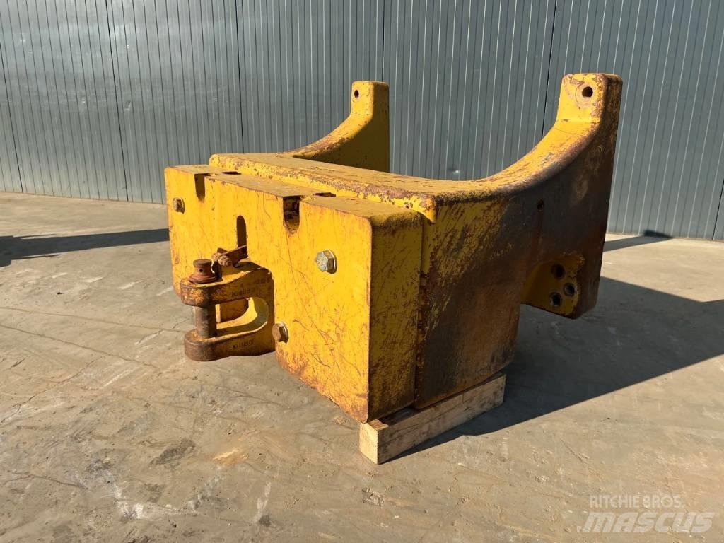 CAT D8R / D8T Egyéb alkatrészek