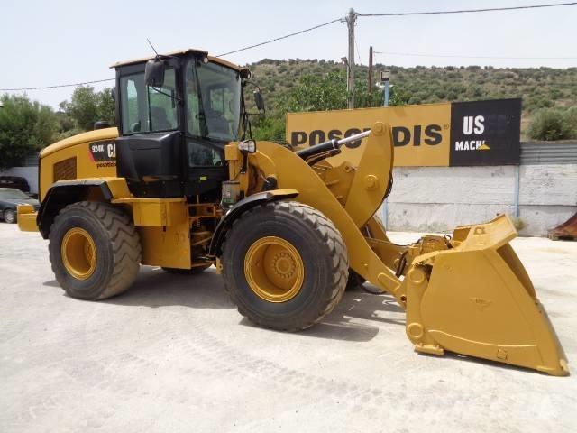 CAT 924 K Gumikerekes homlokrakodók