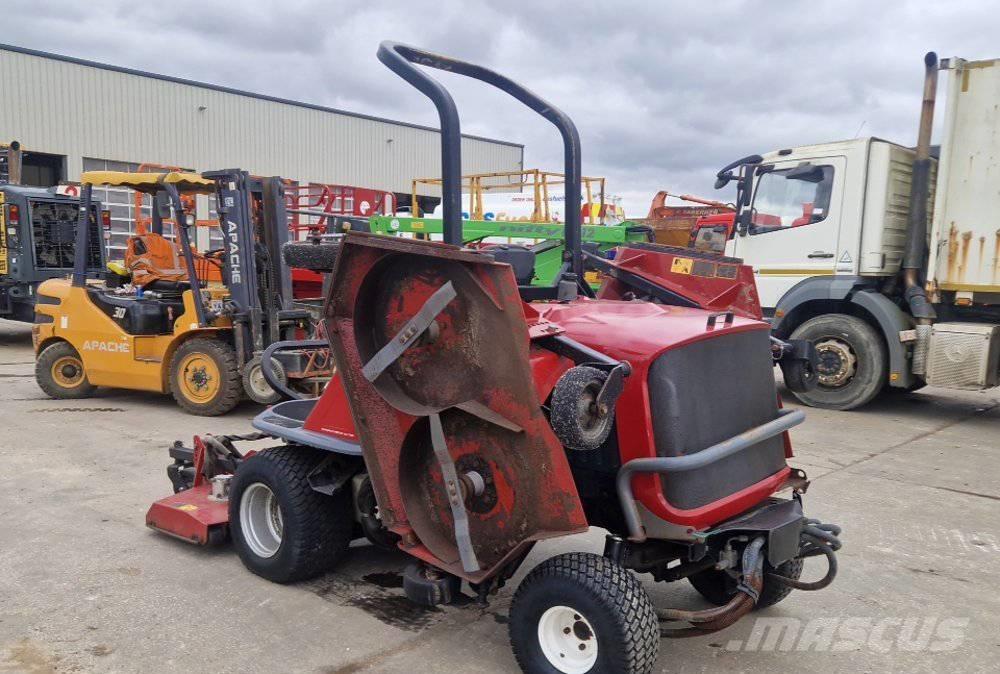 Toro R3240T Nulla fordulósugarú fűnyírók