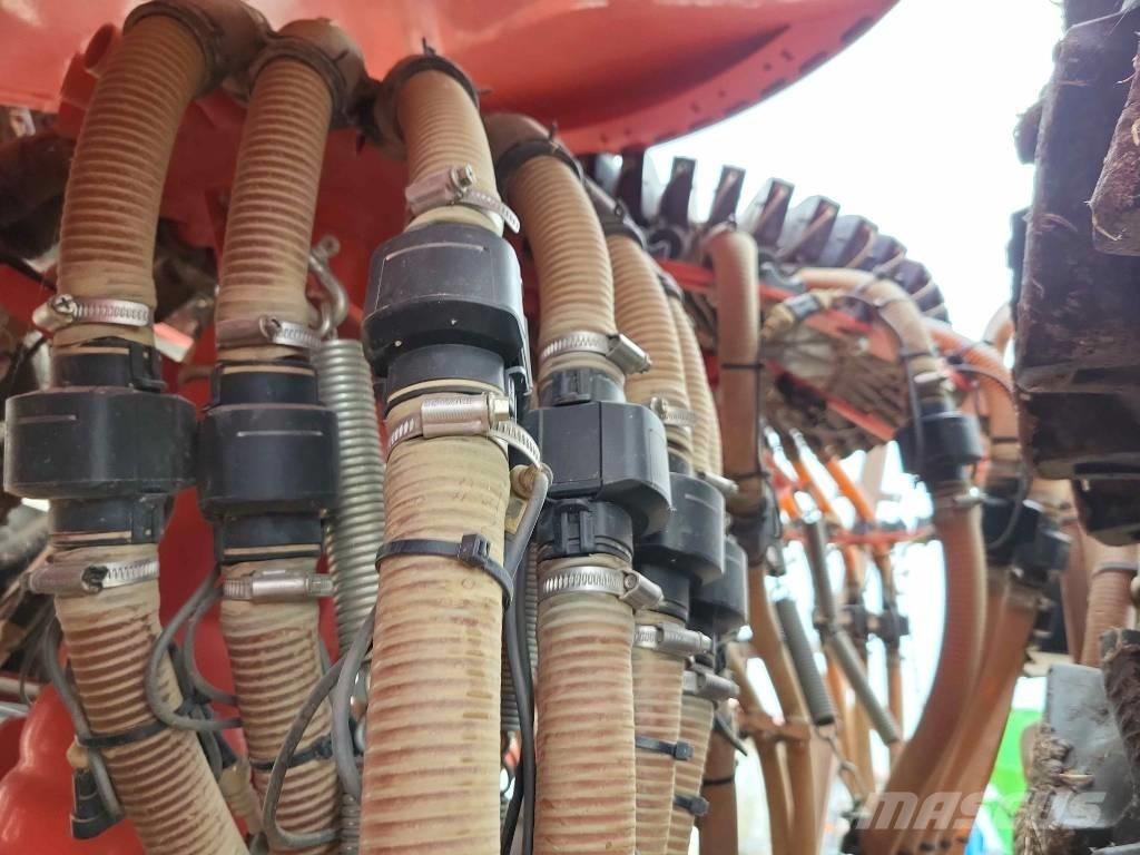 Kuhn Espro R 6000 C Vetőgépek