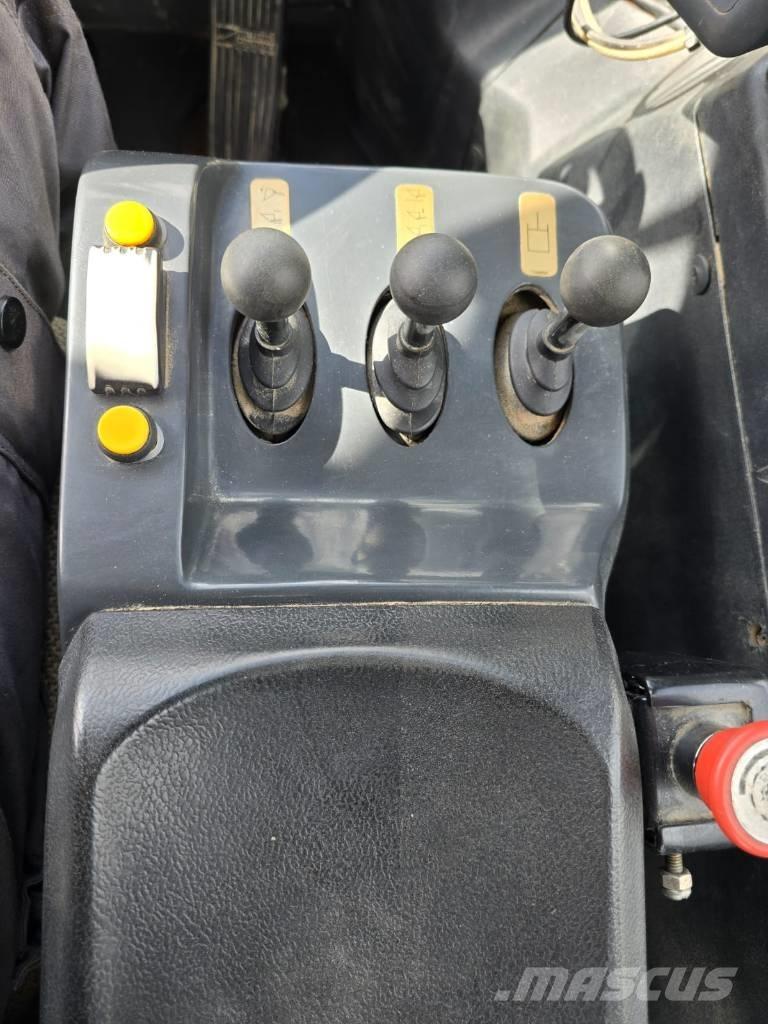 LiuGong CLG890H Gumikerekes homlokrakodók