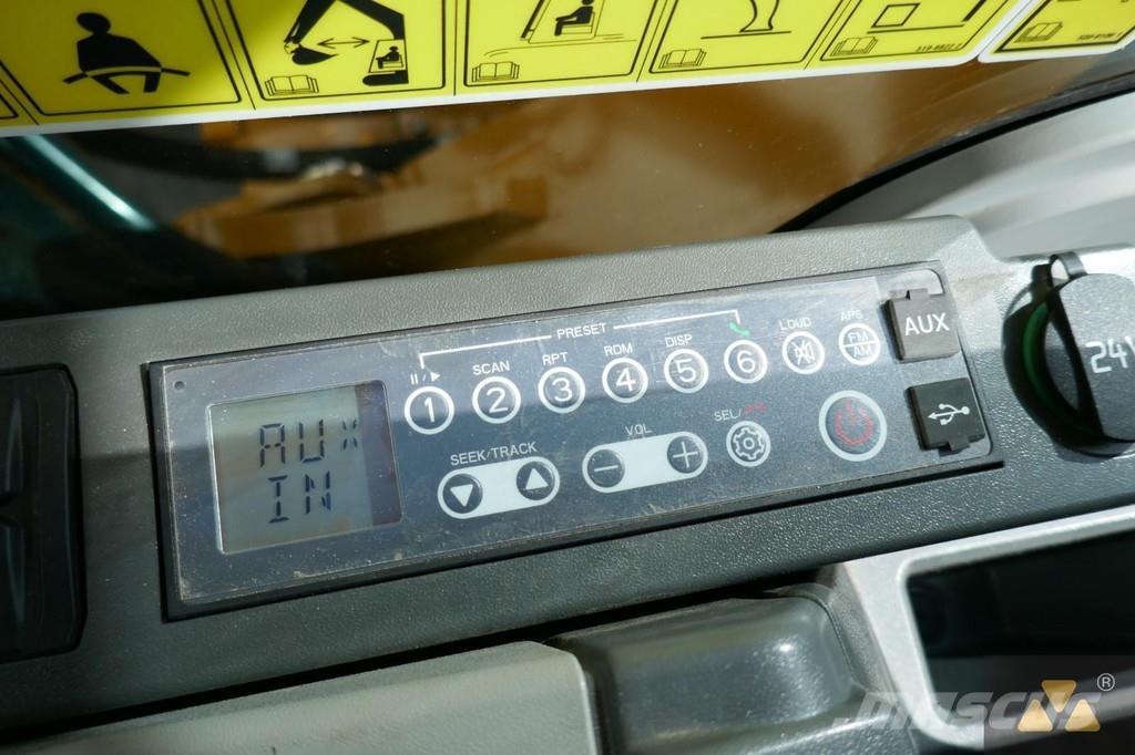 CAT 352 Lánctalpas kotrók