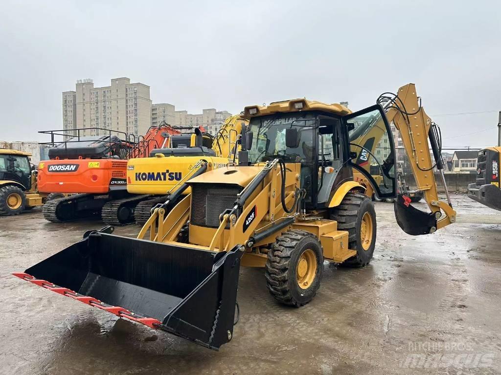 CAT 420 F Kotrórakodók