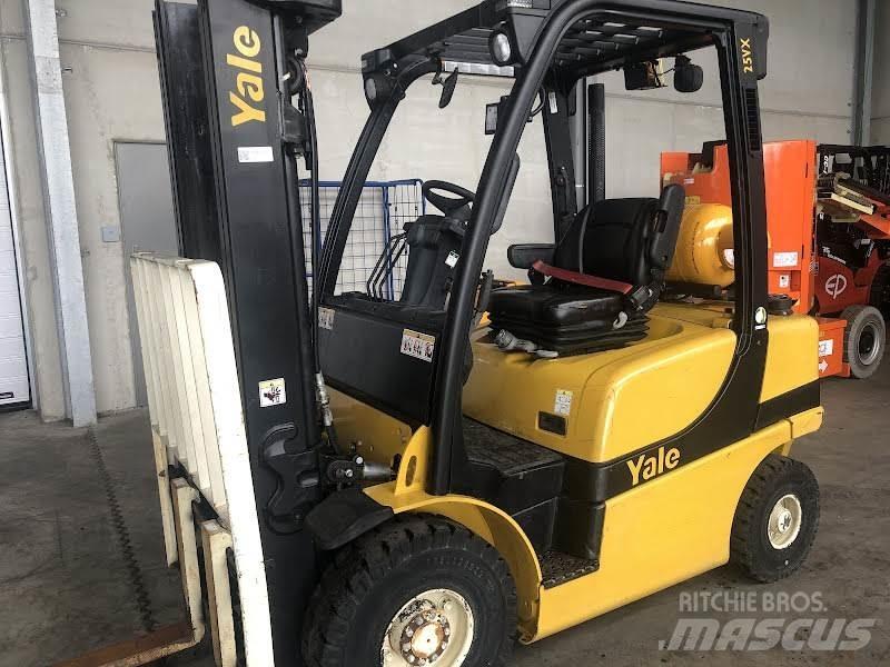 Yale GLP25VX Gázüzemű targoncák