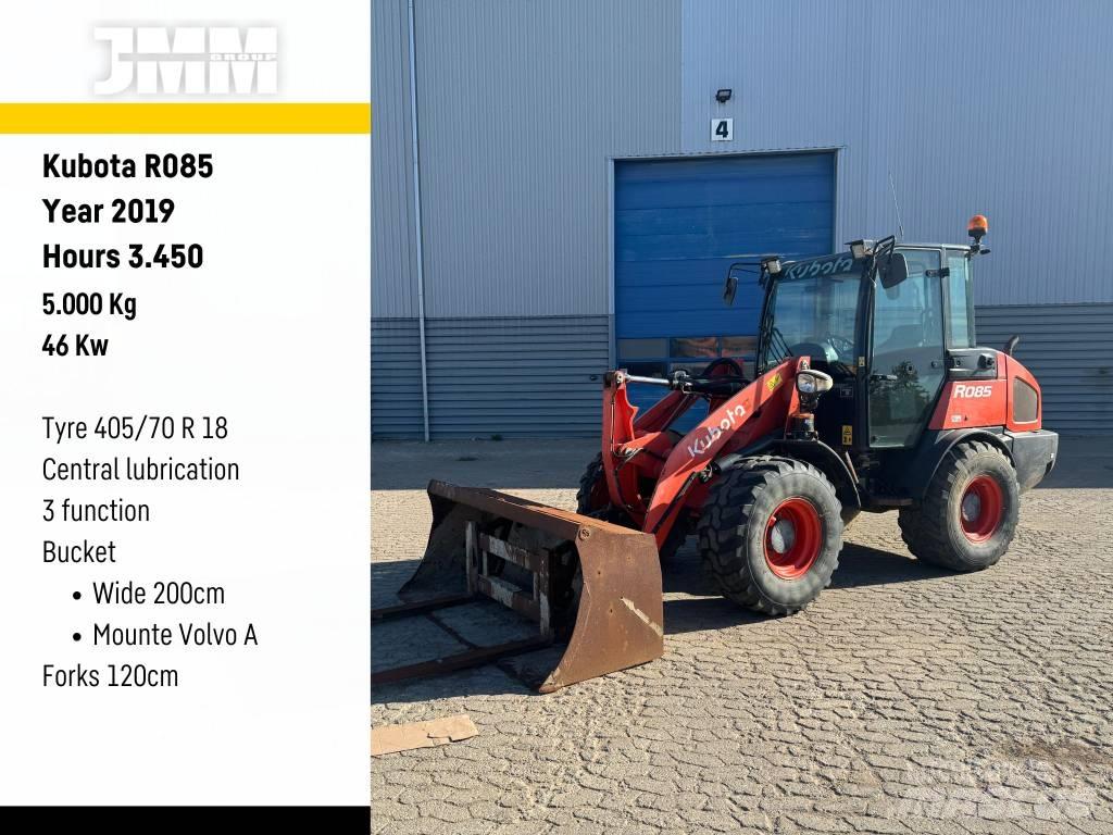 Kubota R085 Gumikerekes homlokrakodók