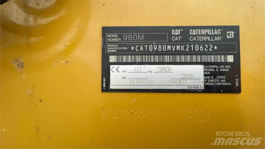 CAT 980 M Gumikerekes homlokrakodók