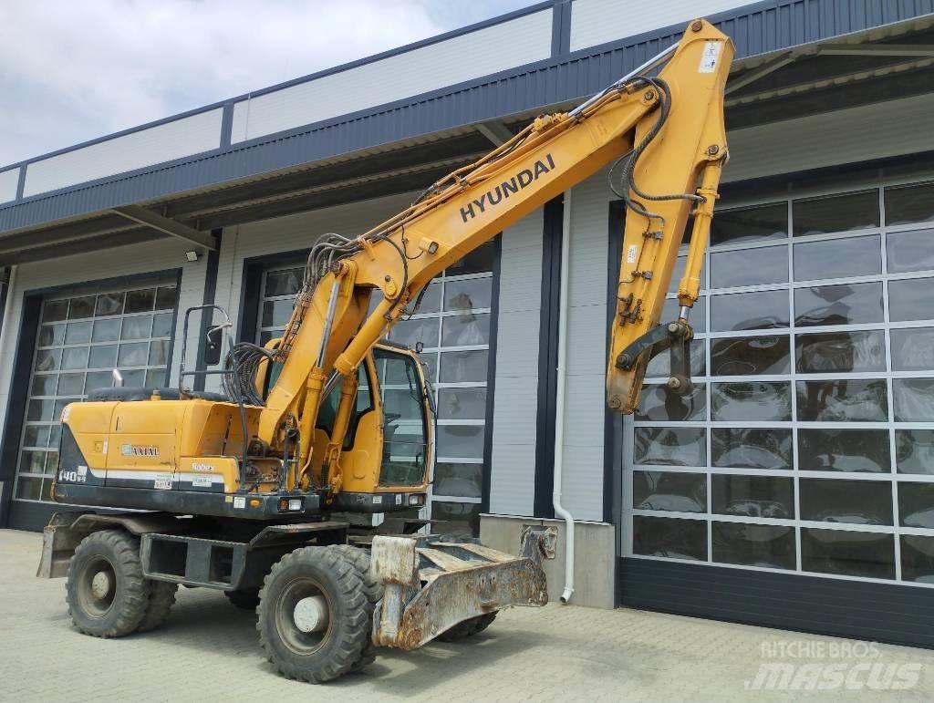 Hyundai 140W Közepes (midi) kotrók 7 t - 12 t