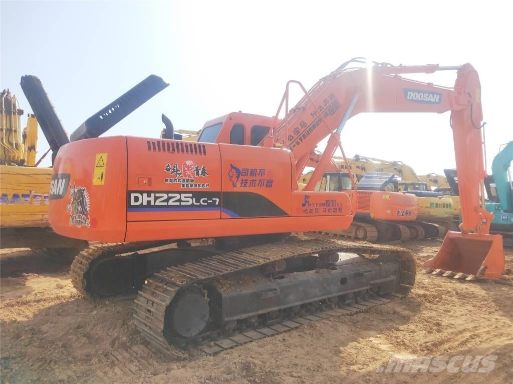 Doosan DH225LC-7 Lánctalpas kotrók