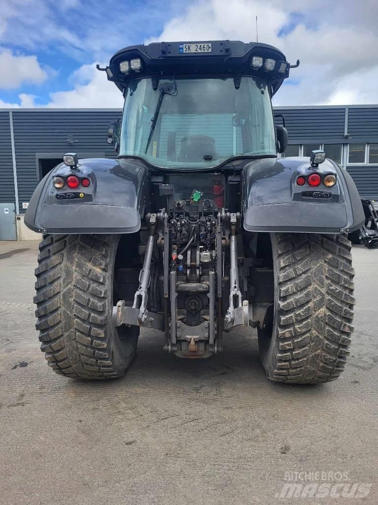Valtra S 233 Traktorok
