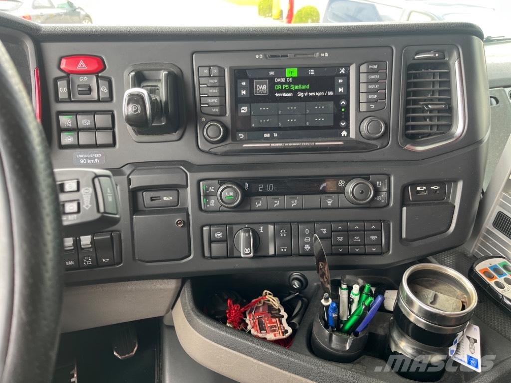 Scania S 580 V8 Nyergesvontatók