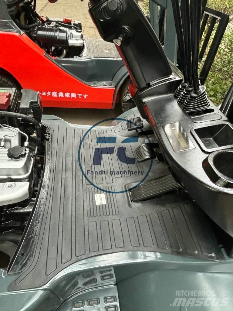 Toyota FDZN 30 Dízel targoncák